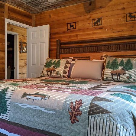 Deep Creek Hideaway Cabin Bryson City Dış mekan fotoğraf