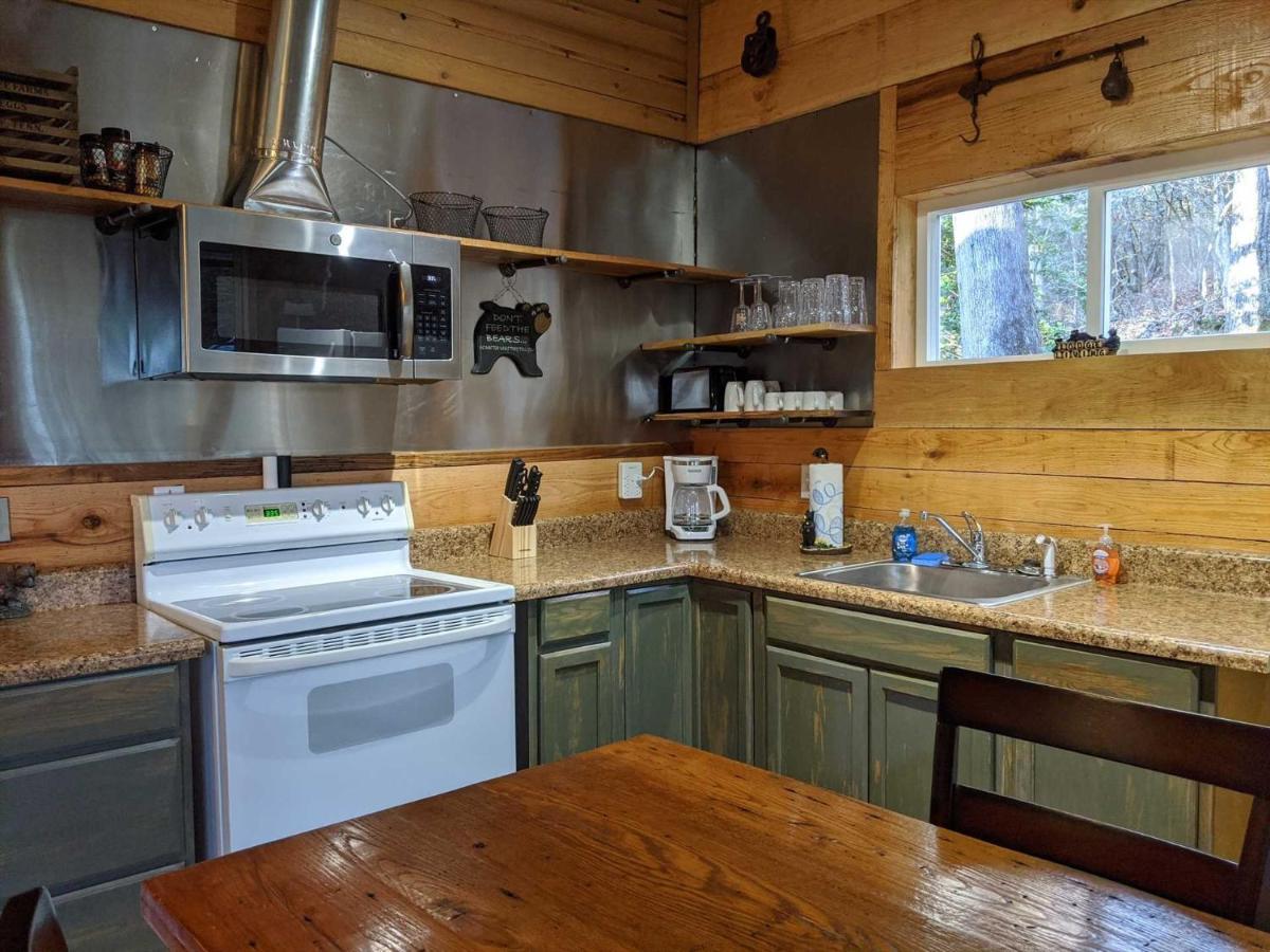 Deep Creek Hideaway Cabin Bryson City Dış mekan fotoğraf